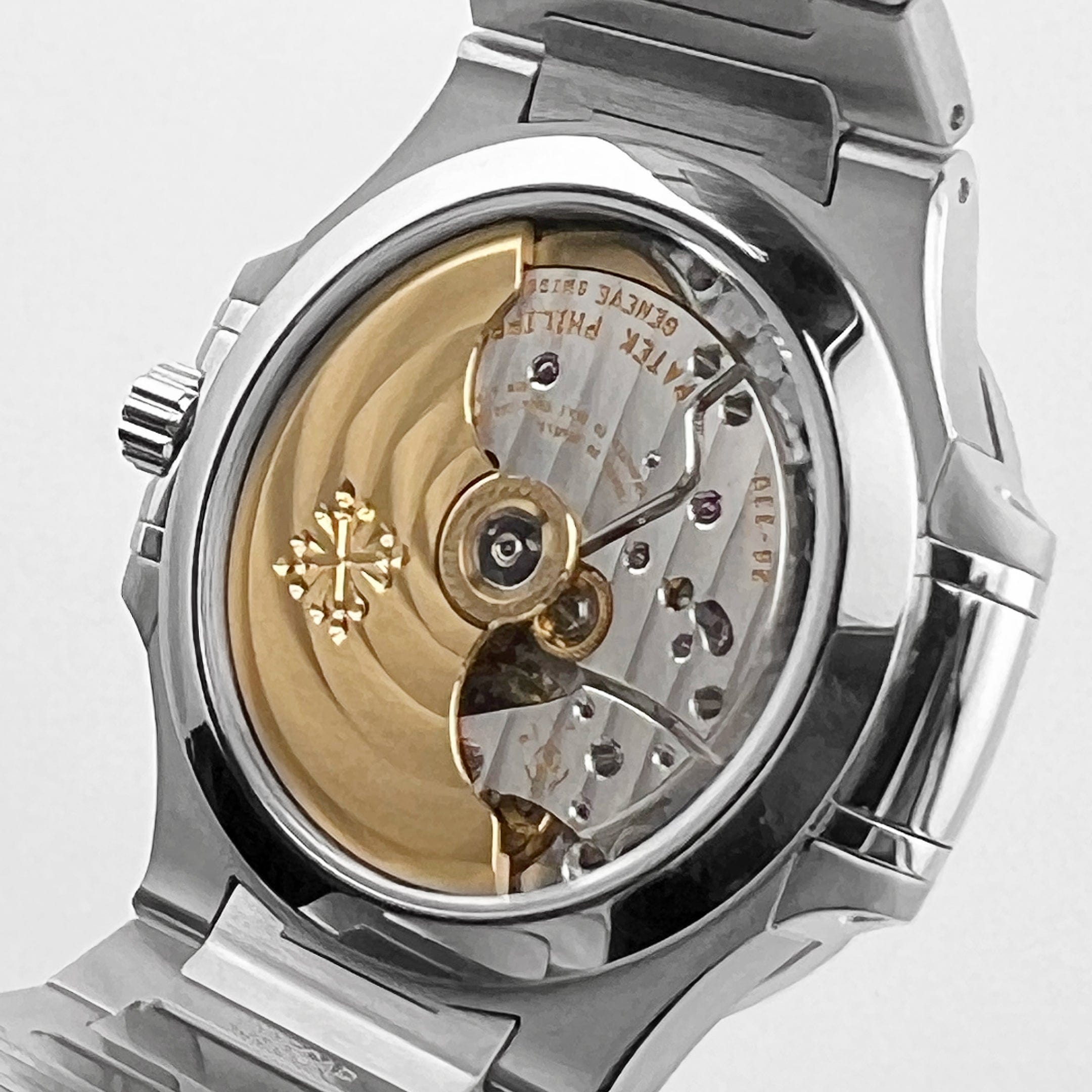 Patek Philippe Nautilus 7118/1200A-011 'Ladies' Stainless Steel Grey Dial Diamond Bezel
