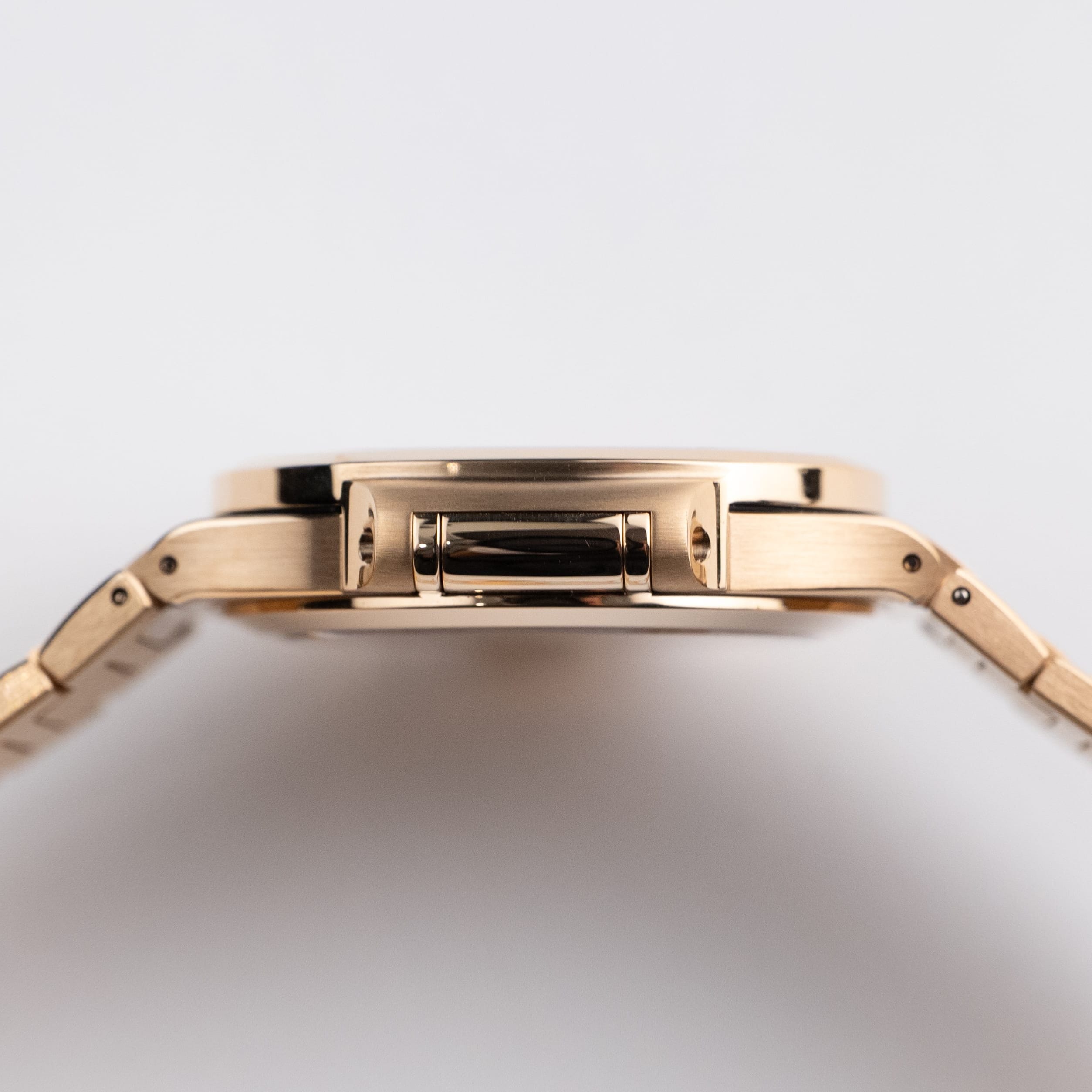 Patek Philippe Nautilus 7118/1200R-010 'Ladies' Rose Gold Diamond Bezel (2026)