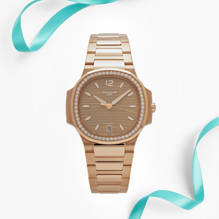 patek-philippe-nautilus-7118-1200r-010-tiffany-co-rose-gold-2024-patek-philippe-1200106379.png