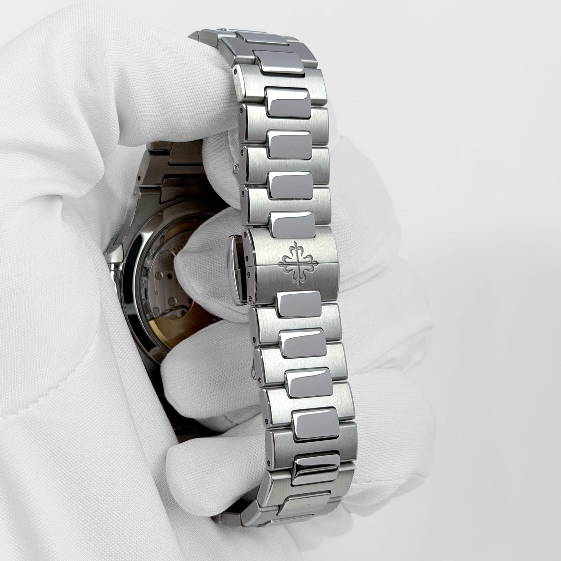 Patek Philippe Nautilus 7118/1A-001 'Ladies' Stainless Steel Blue Dial (2025)