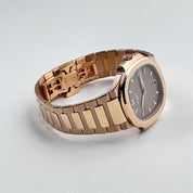 Patek Philippe Nautilus 7118/1R-010 'Ladies' Rose Gold Champagne Golden Dial (2022)