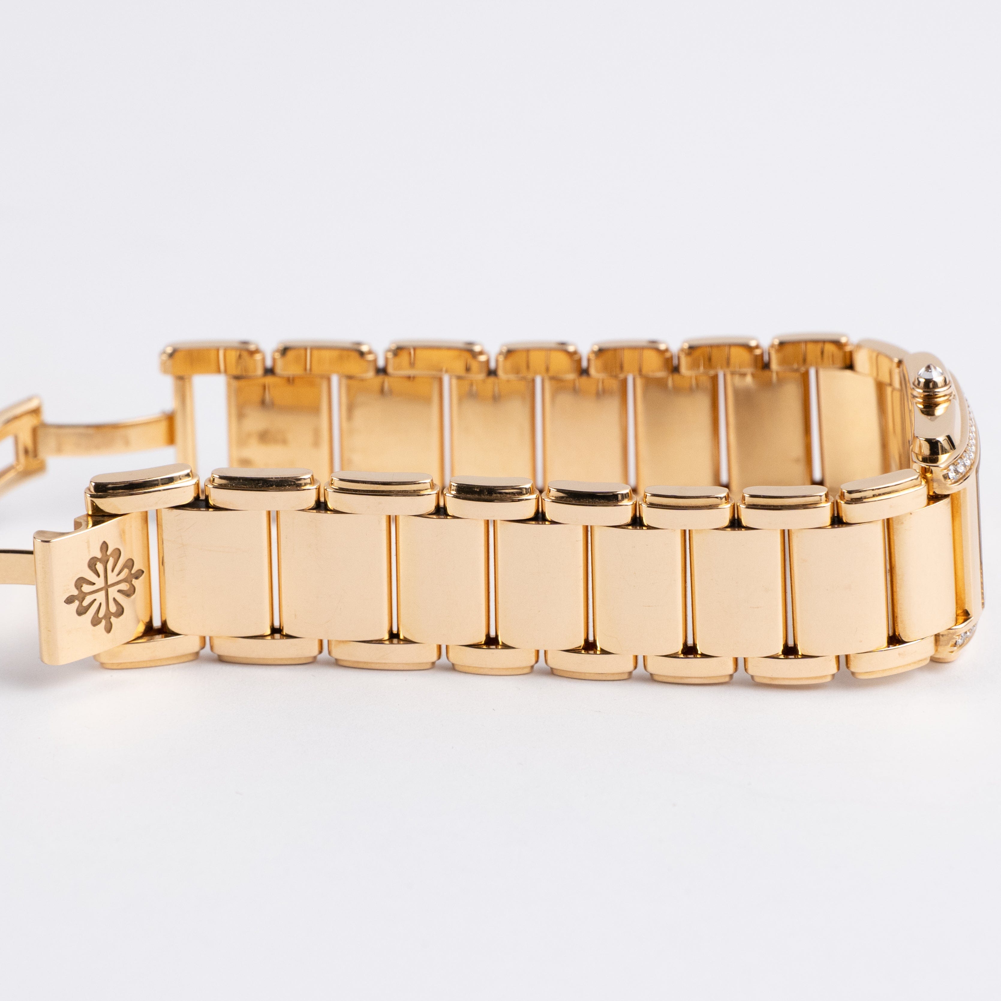 Patek Philippe Twenty-4 4908/11R-011 ‘Ladies’ Rose Gold White Diamond Dial Diamond Bezel Quartz