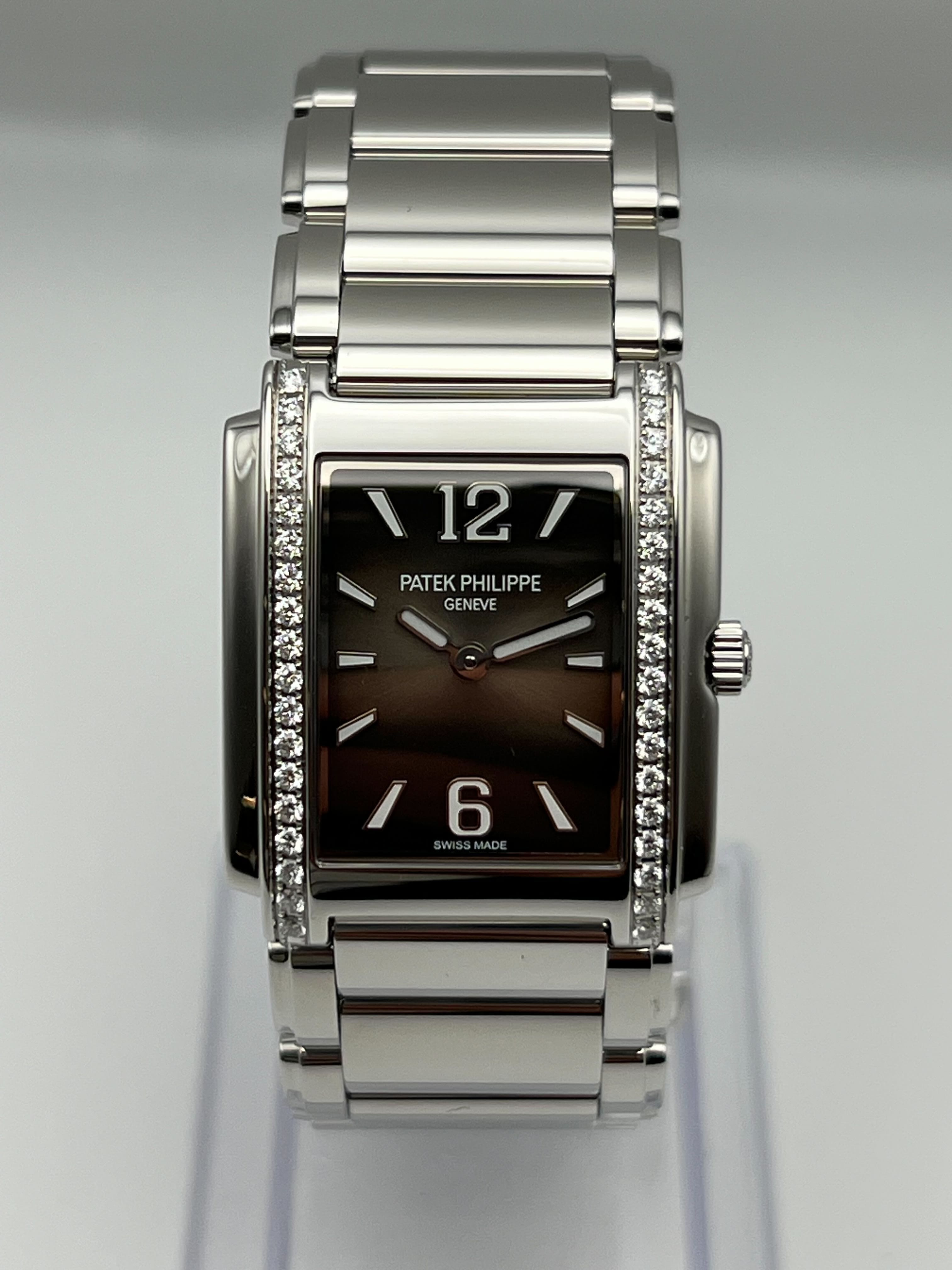 Patek Philippe Twenty-4 4910/1200A-010 'Ladies' Quartz Stainless Steel Gray Dial Diamond (2023)