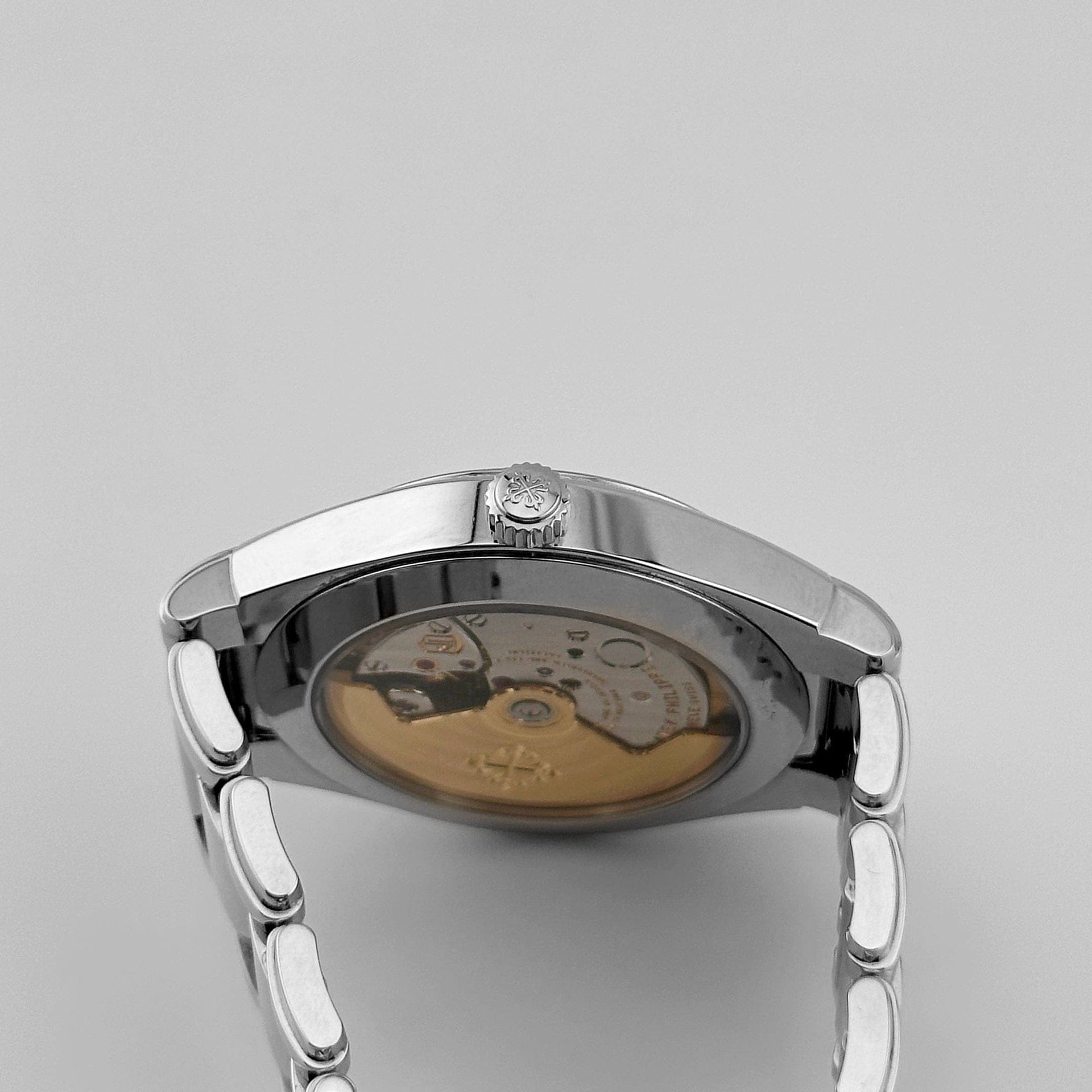 Patek Philippe Twenty-4 7300/1200A-011 Green Dial Diamond Bezel (2024)