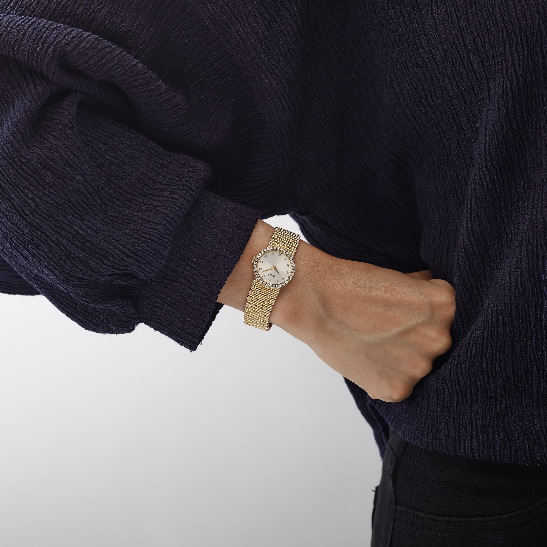 Piaget Dancer Traditional P10340 'Ladies' Yellow Gold Silver Diamond Dial Diamond Bezel Quartz