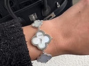 Van Cleef & Arpels Alhambra VCARO40S00 Vintage Mother of Pearl Watch