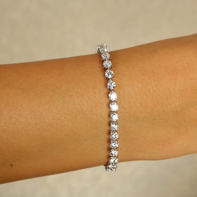 Luce 7.7 Carat Round Diamond Tennis Bracelet