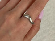 Isla White Gold Wave Ring