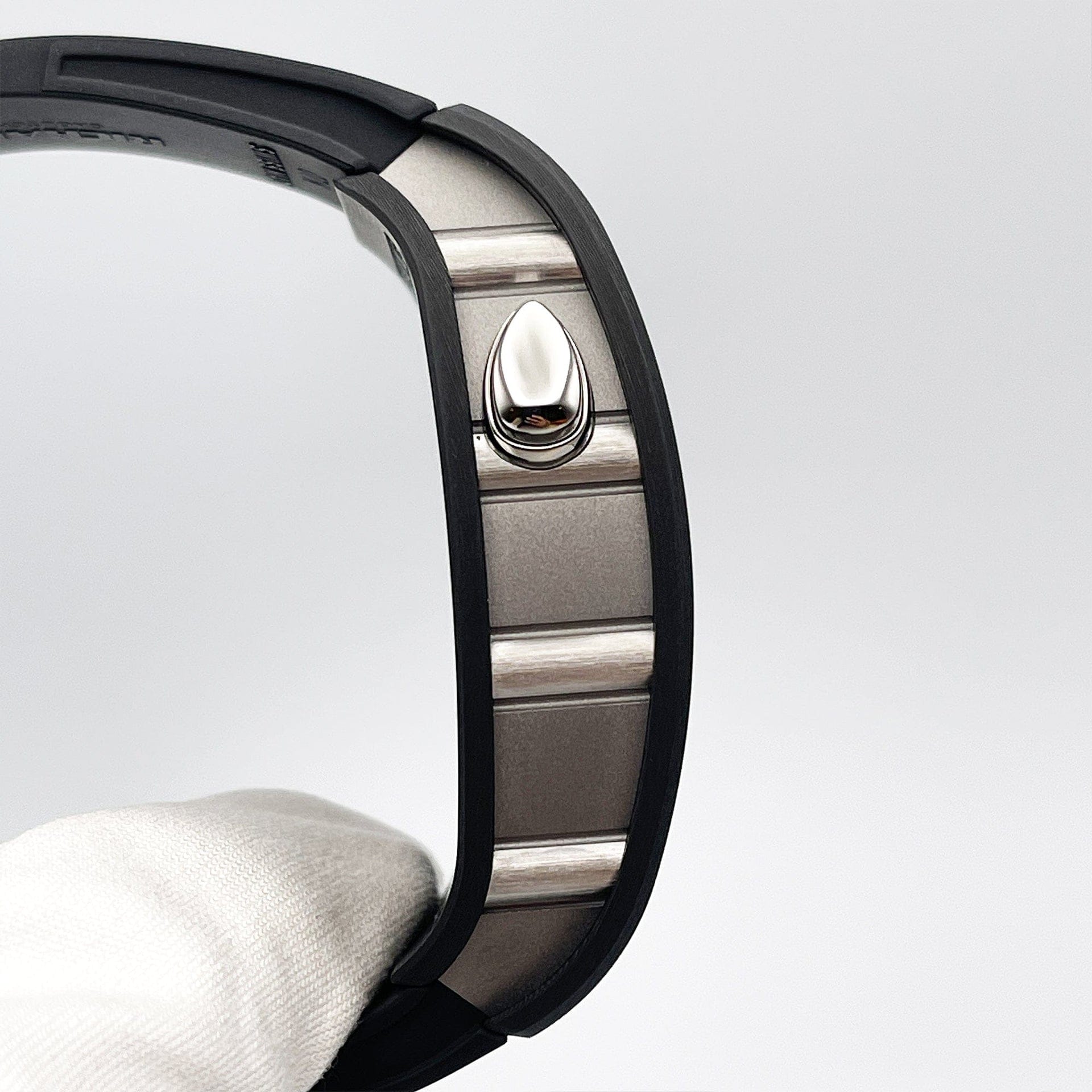 Luxury Watch Richard Mille Ladies' Carbon TPT RM037 Wrist Aficionado