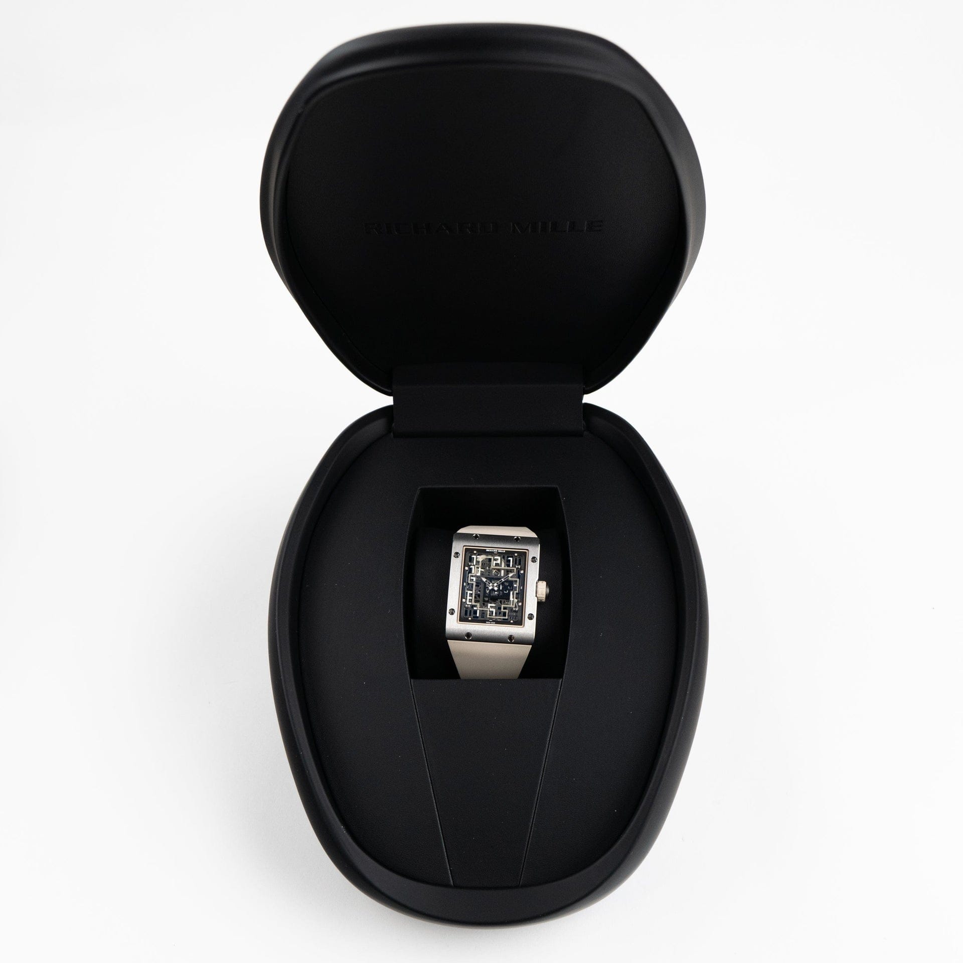 Richard Mille RM 16-02 'Extra Flat' Automatic Titanium (2025)