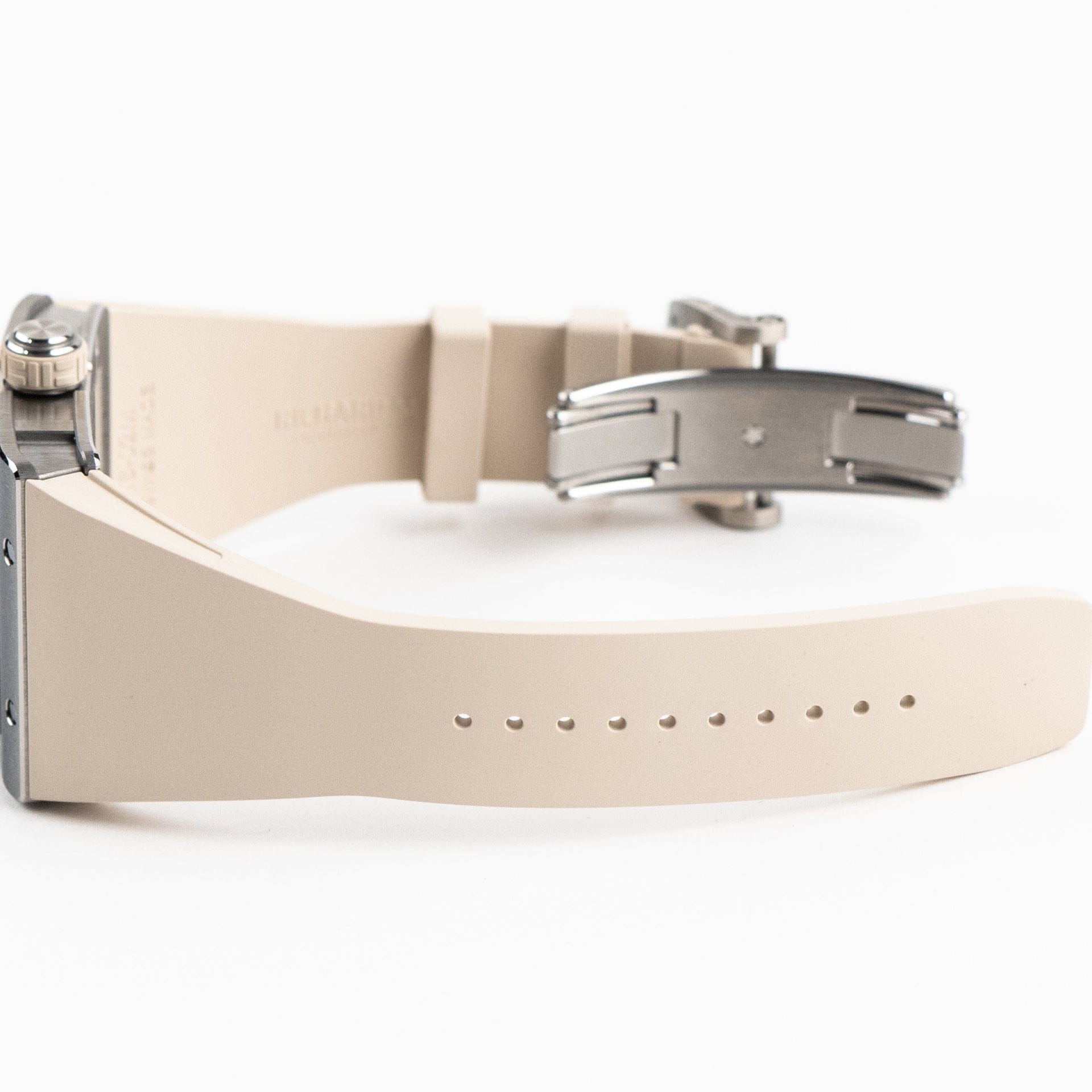 Richard Mille RM 16-02 'Extra Flat' Automatic Titanium (2025)