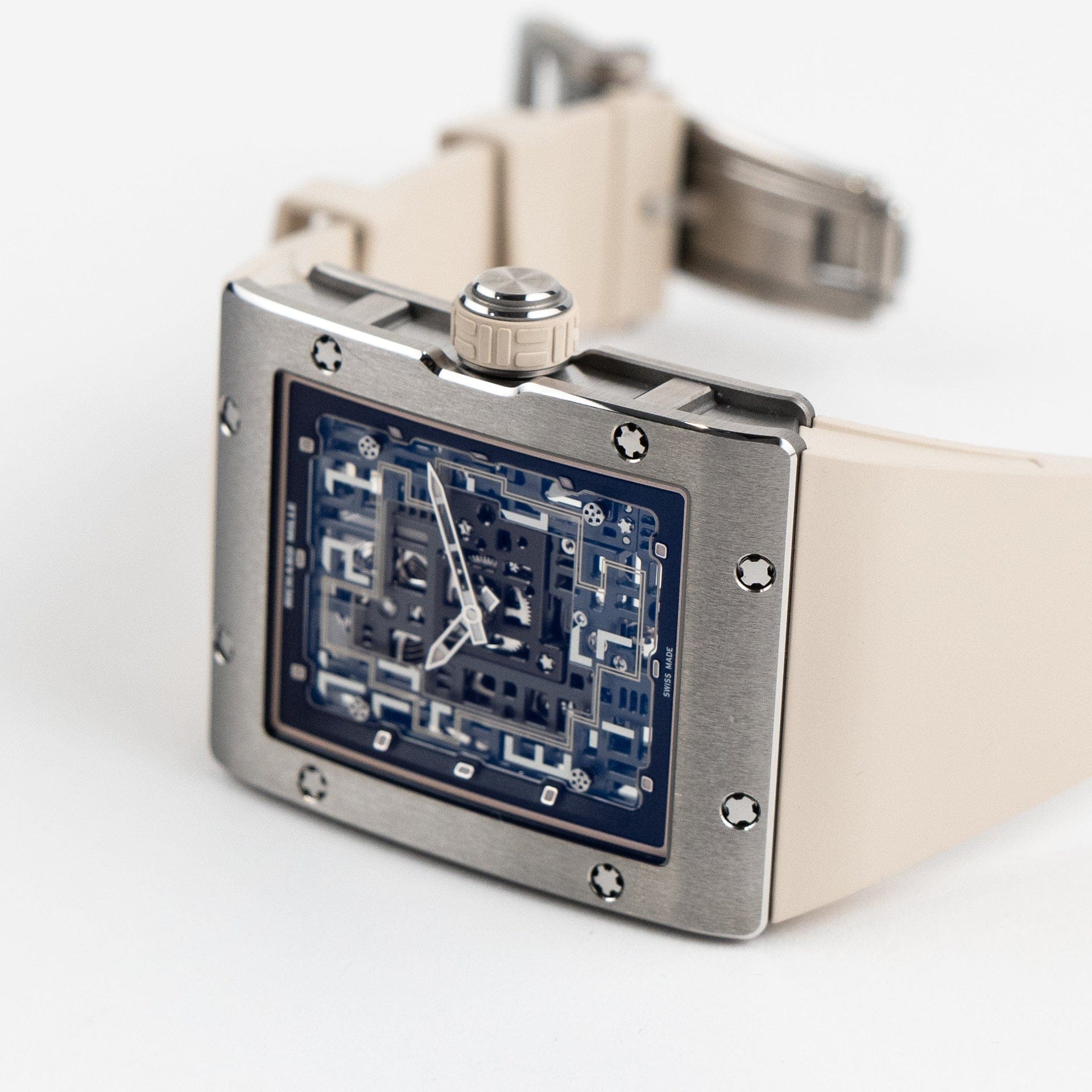 Richard Mille RM 16-02 'Extra Flat' Automatic Titanium (2025)