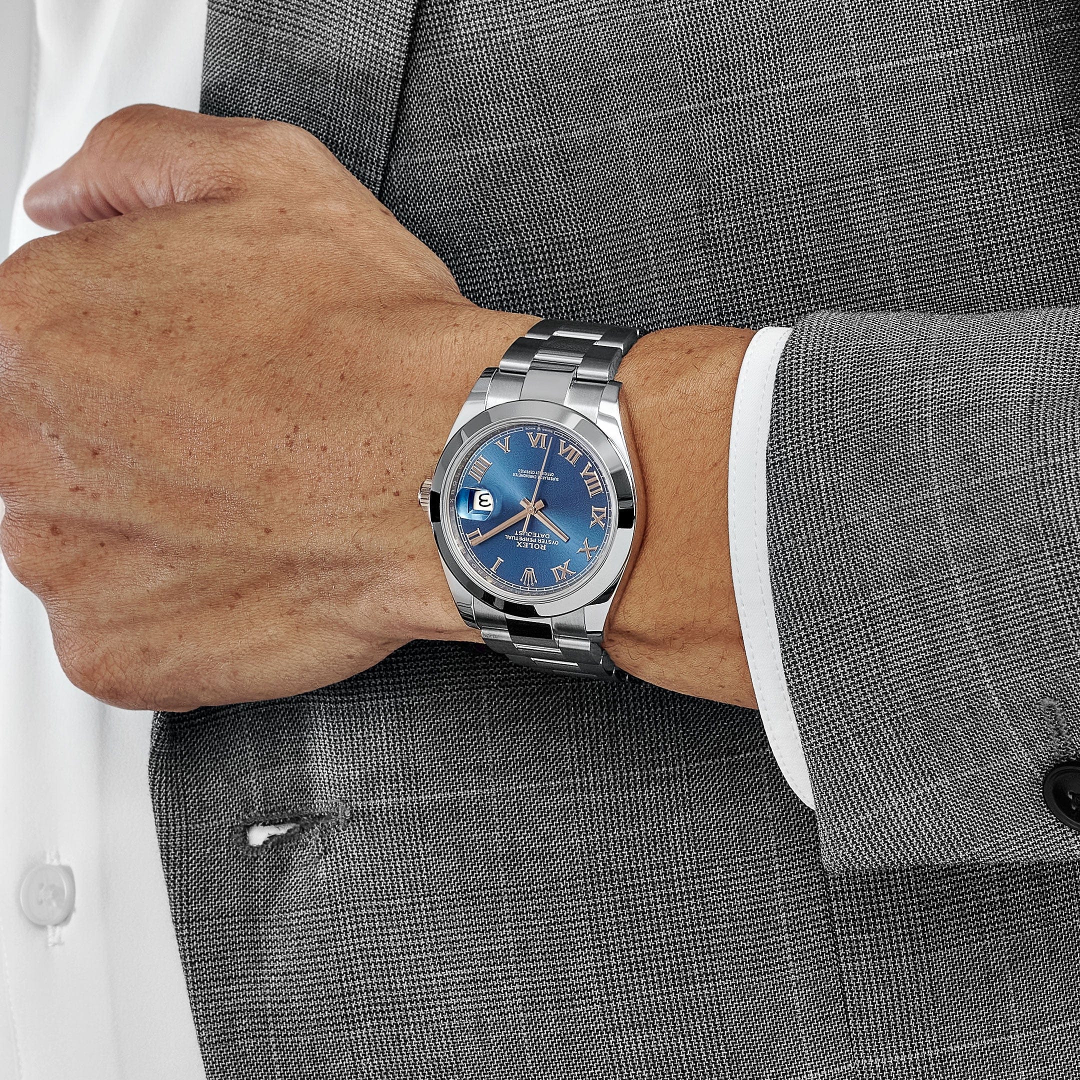 rolex-datejust-41-126300-stainless-steel-blue-roman-dial-oyster-2025-rolex-1255791097.jpg