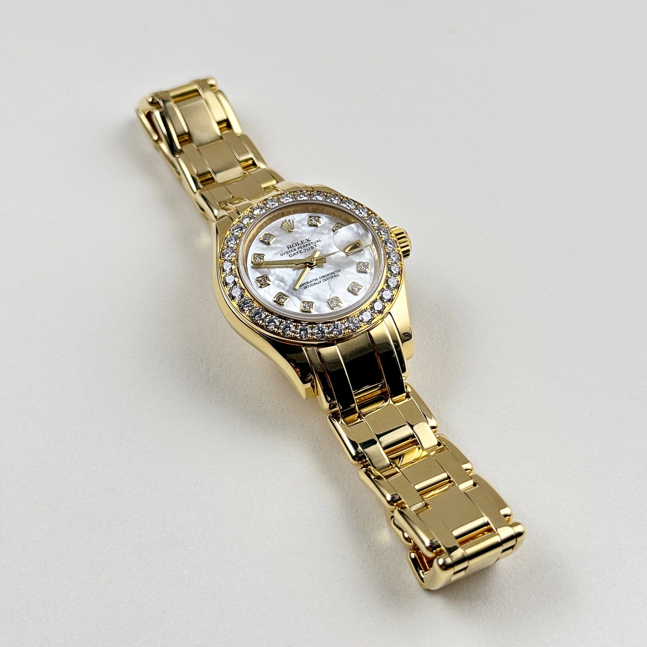 Rolex Datejust Pearlmaster 80298 Yellow Gold Mother of Pearl Diamond Dial (2007)