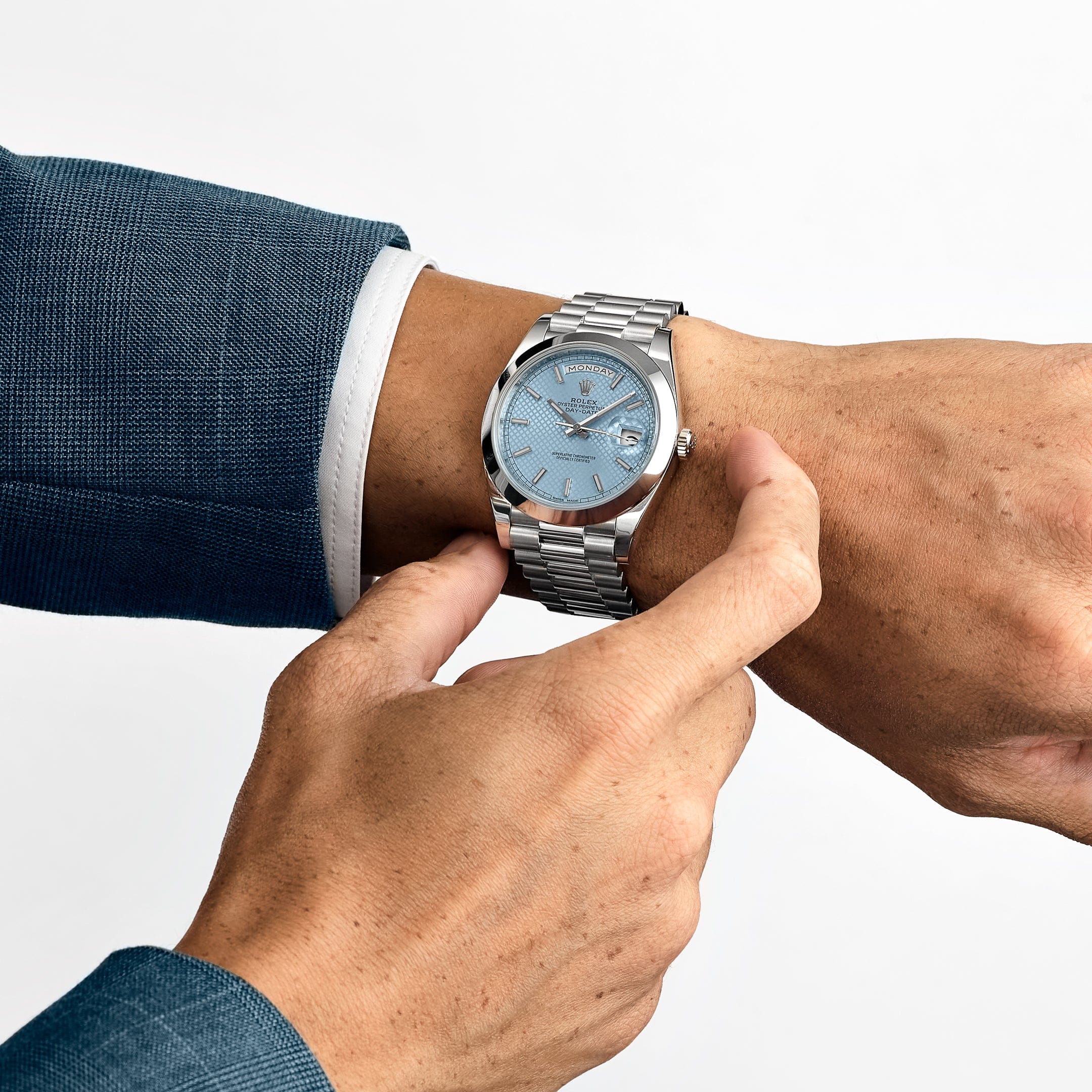 Rolex Day-Date 228206 40 Platinum Ice Blue Diagonal Motif Dial