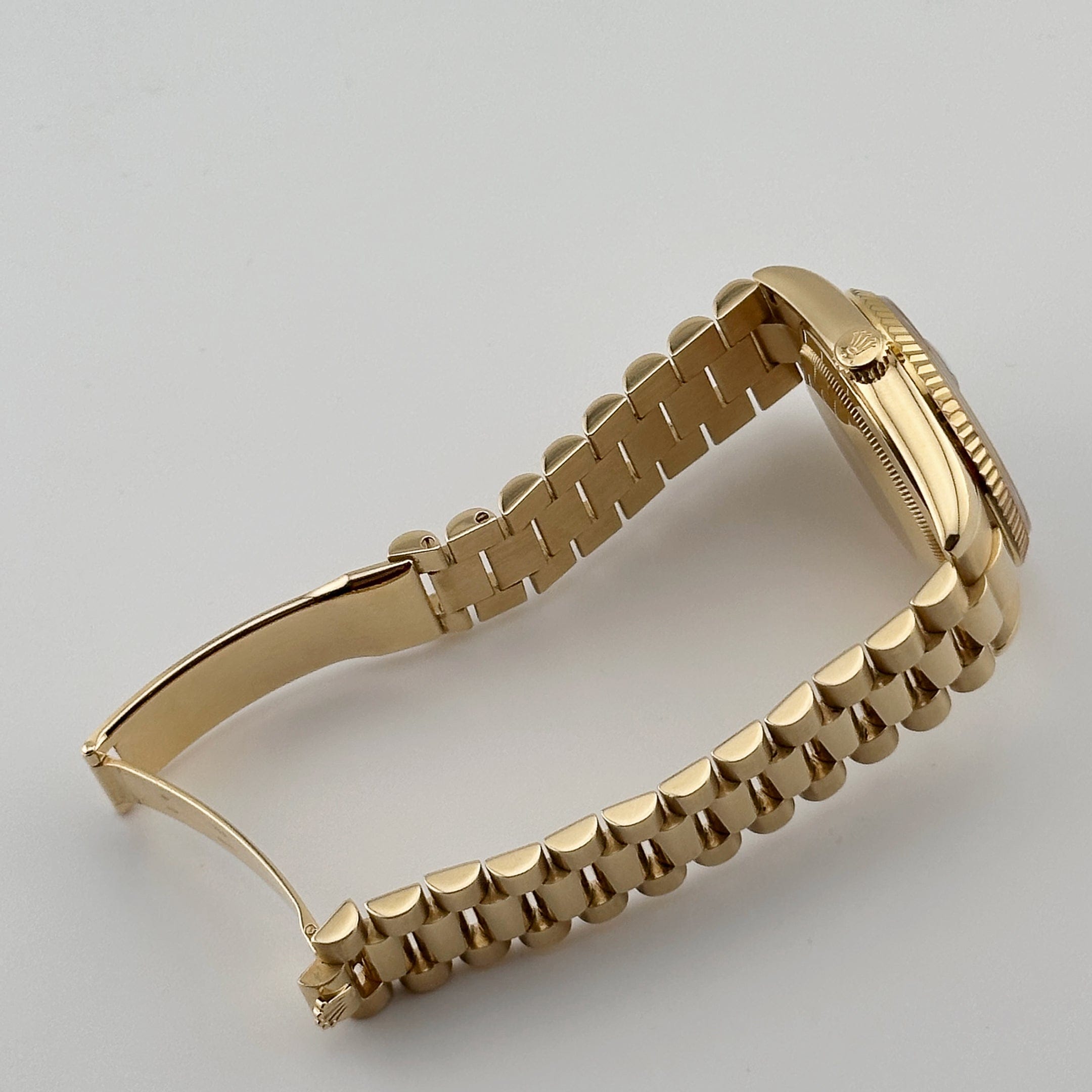 Rolex Day-Date 36 118238 Yellow Gold Black Diamond Dial (2006/2007)