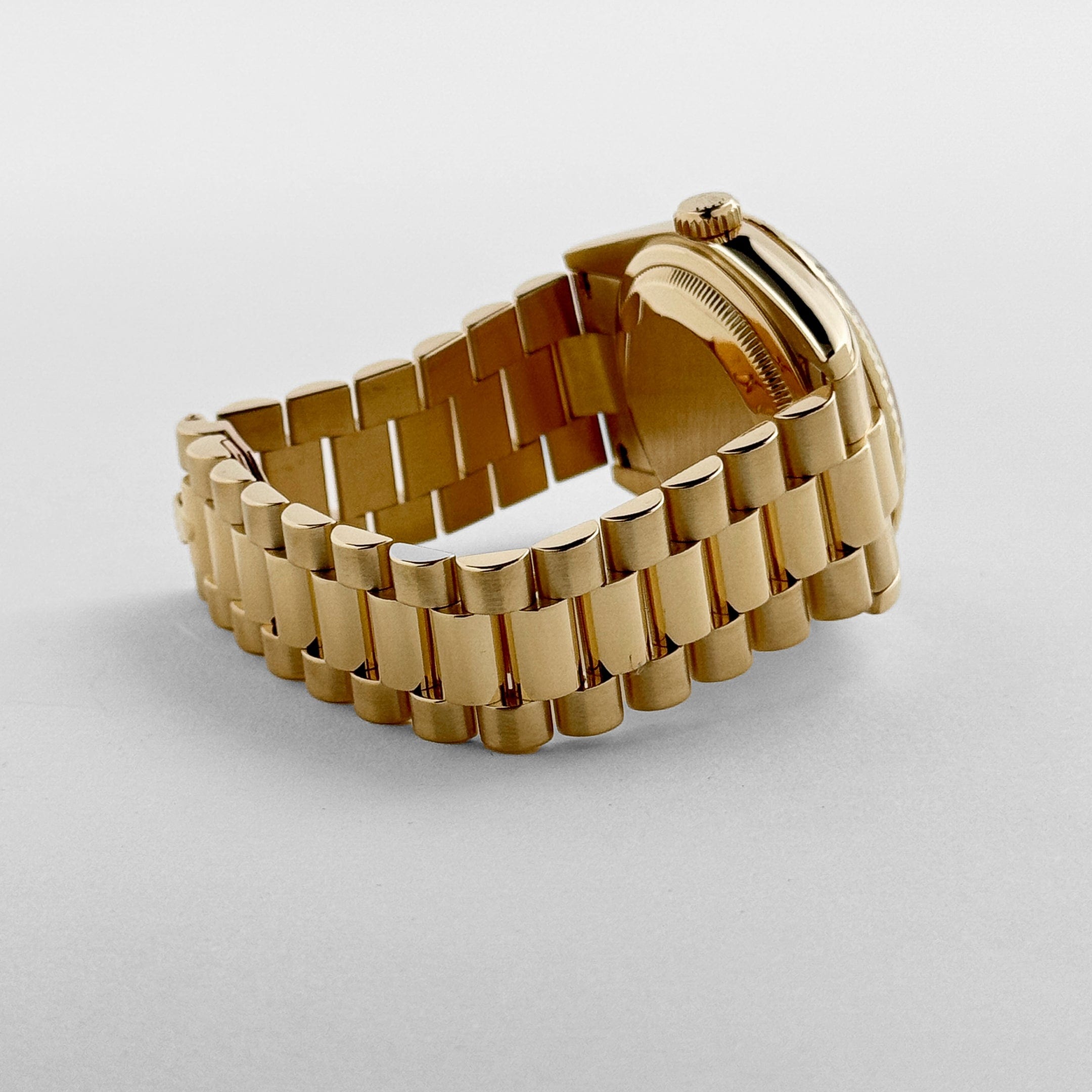 Rolex Day-Date 36 118238 Yellow Gold White Roman Numerals Dial