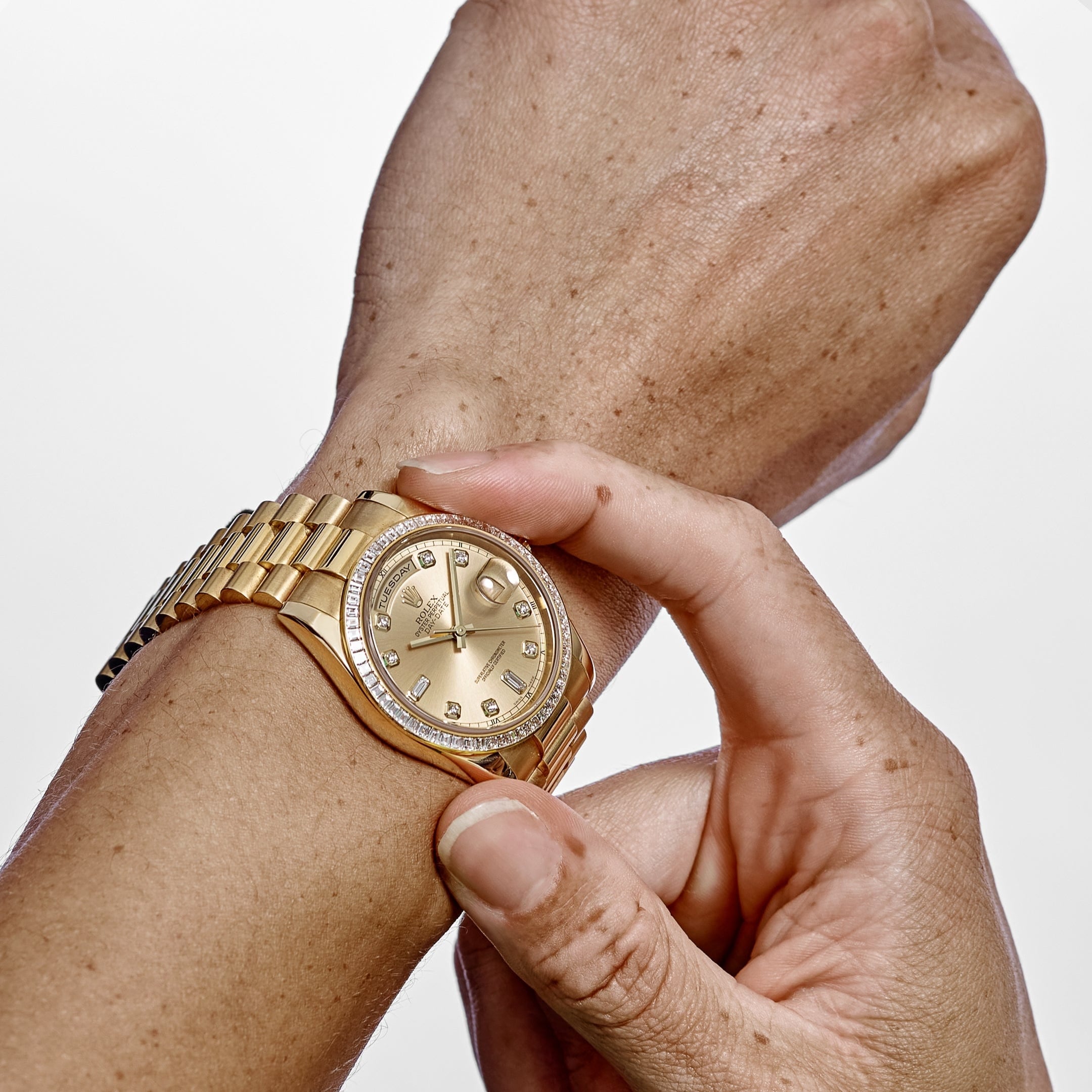 rolex-day-date-36-118398br-yellow-gold-diamond-bezel-champagne-diamond-dial-rolex-1255791045.jpg