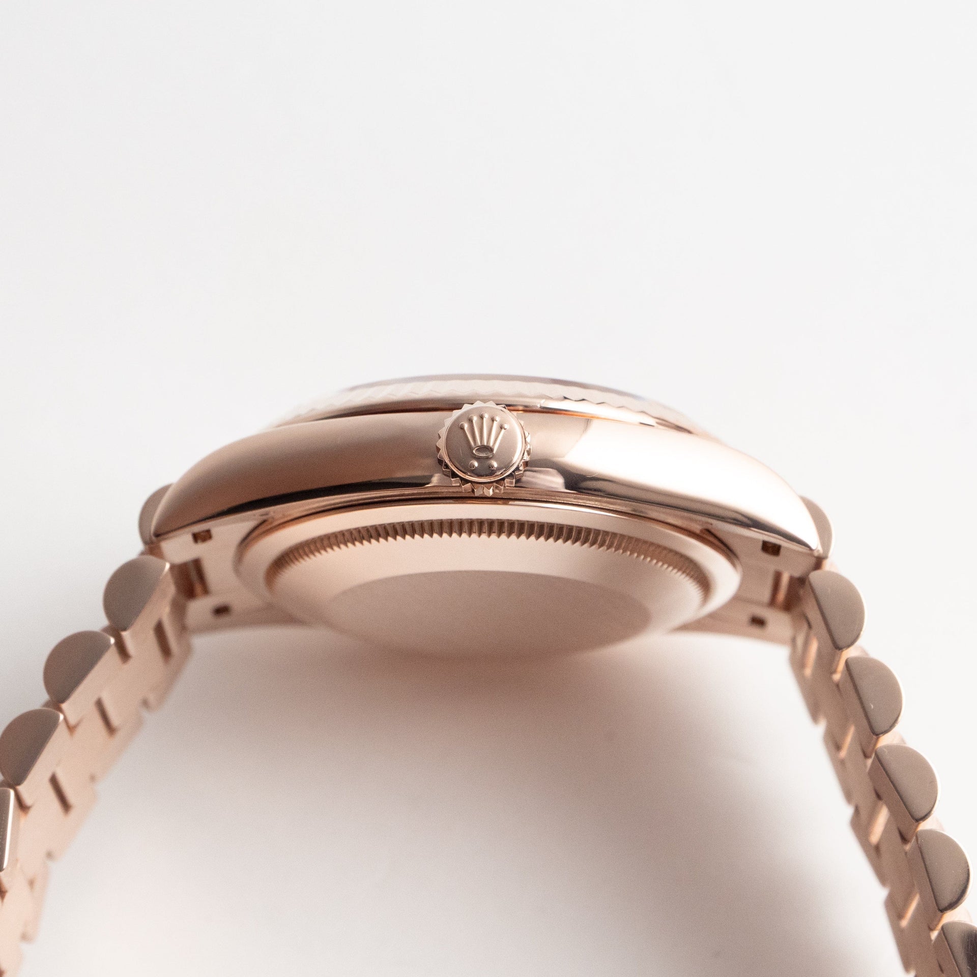 Rolex Day-Date 36 128235 Rose Gold Brown Ombre Diamond Dial (2022)