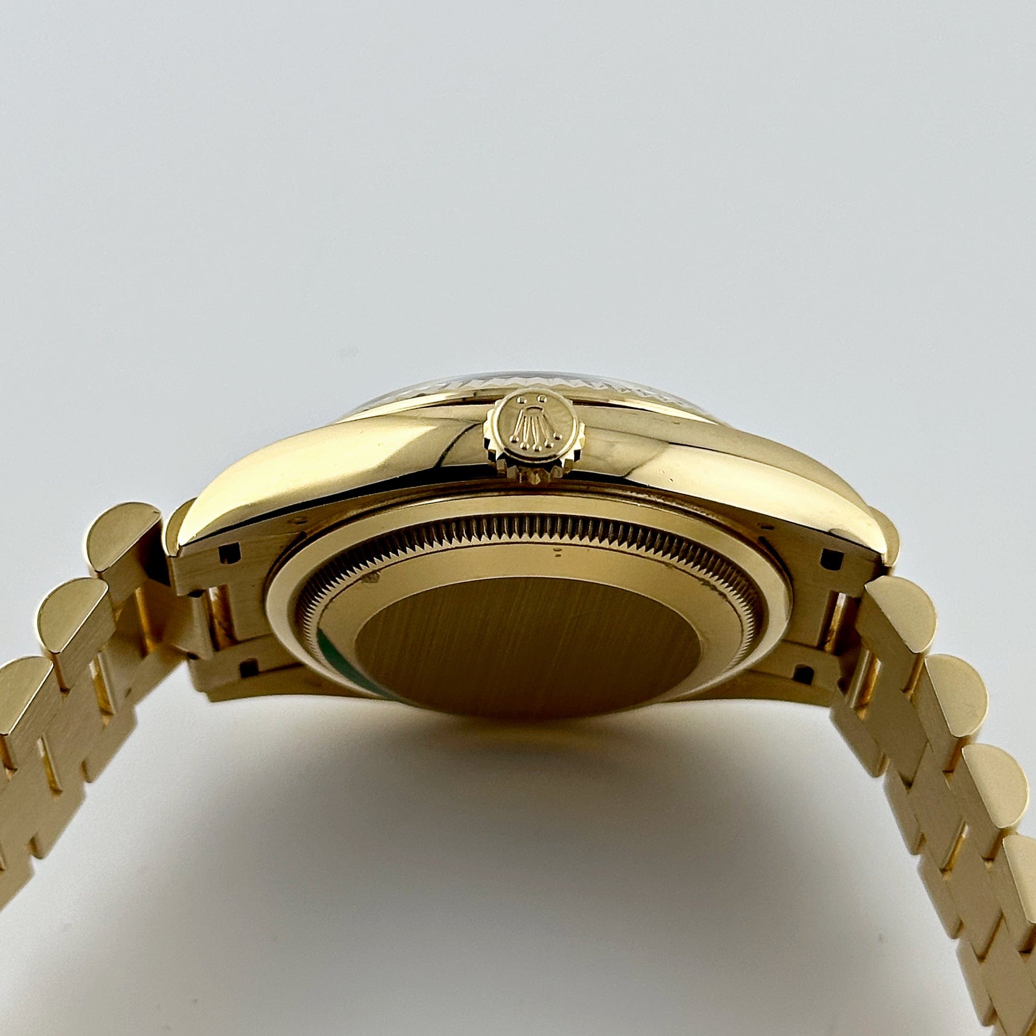 Rolex Day-Date 36 128238 Yellow Gold Green Diamond Dial (2025)