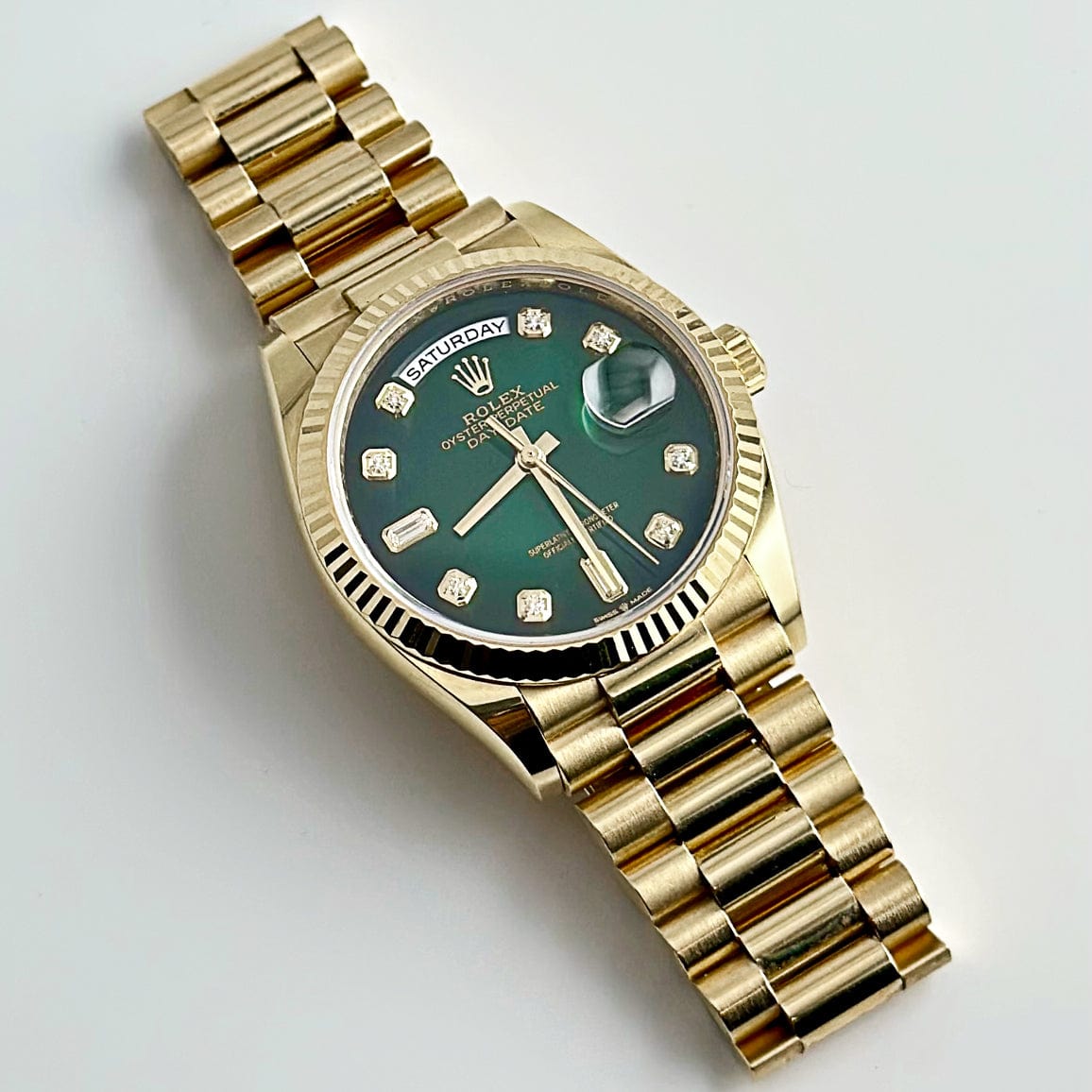 rolex-day-date-36-128238-yellow-gold-green-ombre-diamond-dial-rolex-1255790906.jpg