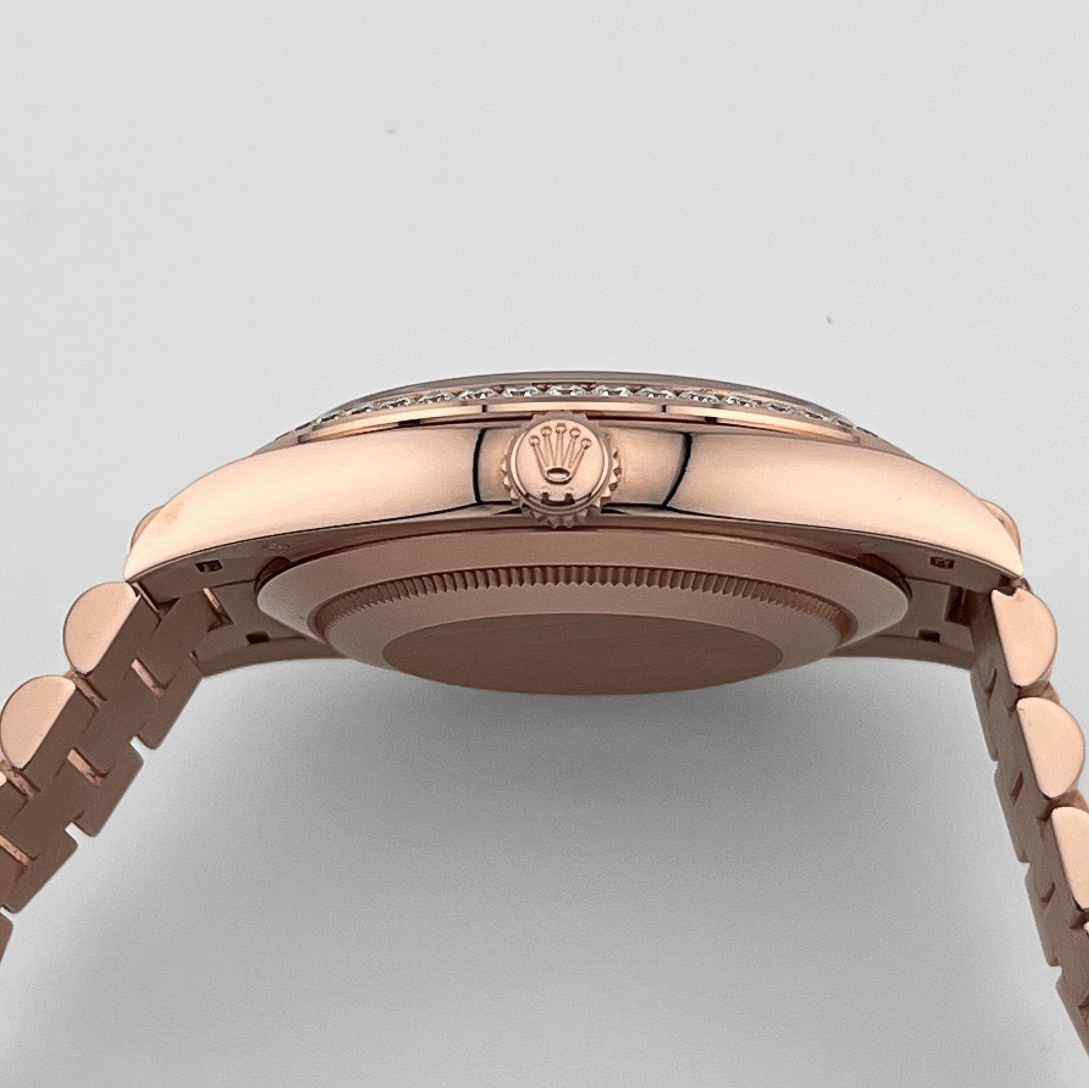 Rolex Day-Date 40 228345RBR Rose Gold Diamond-Paved Dial Diamond Bezel President (2024)
