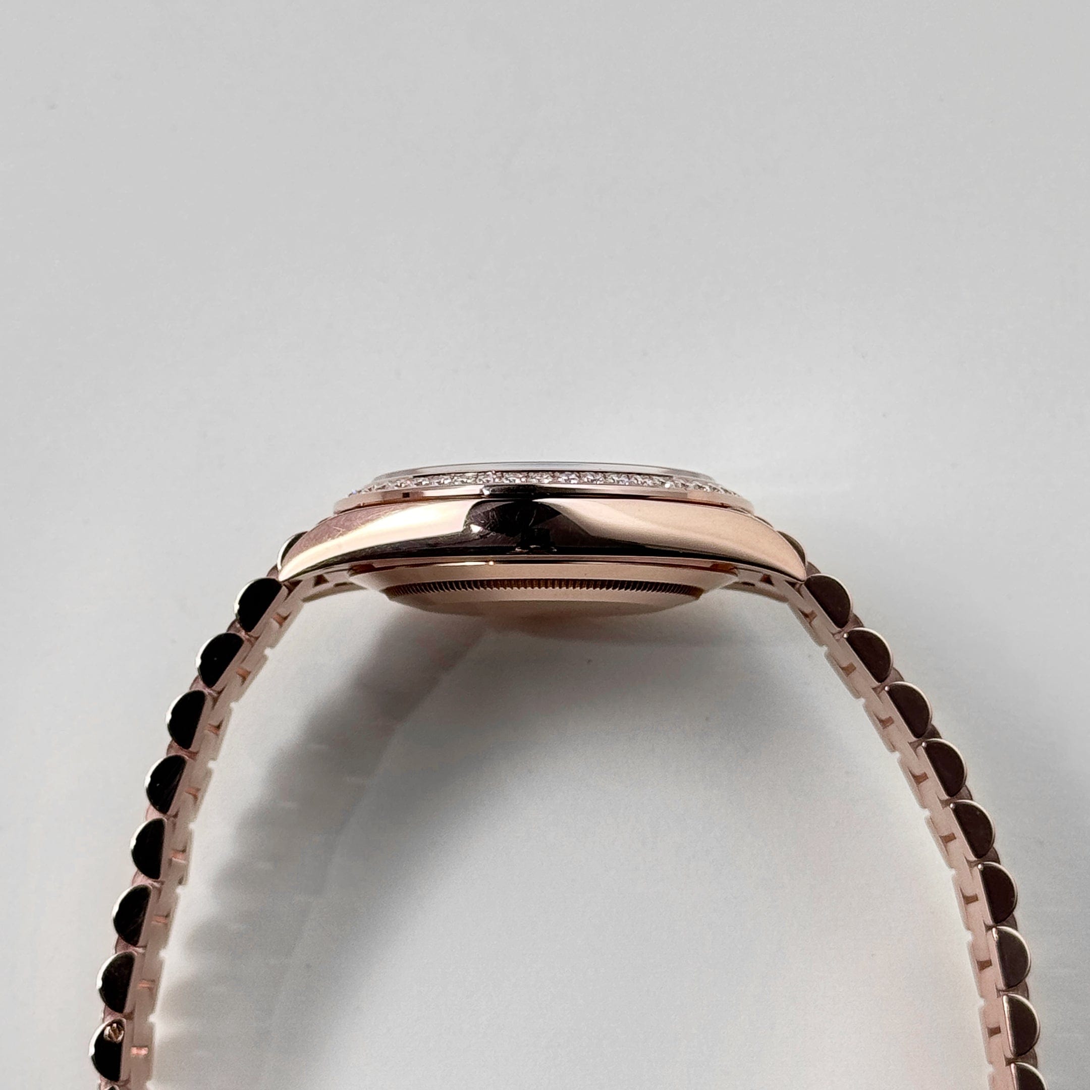 Rolex Day-Date 40 228345RBR Rose Gold Eisenkiesel Dial Diamond Bezel (2023)