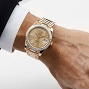 Rolex Day-Date 40 228398TBR Yellow Gold Champagne Diamond Baguette Dial Diamond Baguette Bezel (2020)