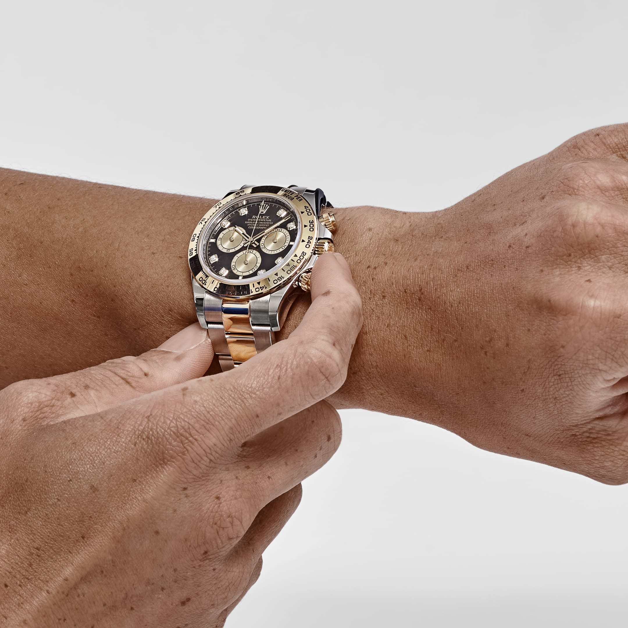 rolex-daytona-126503-stainless-steel-yellow-gold-black-diamond-dial-2024-rolex-1255791893.jpg