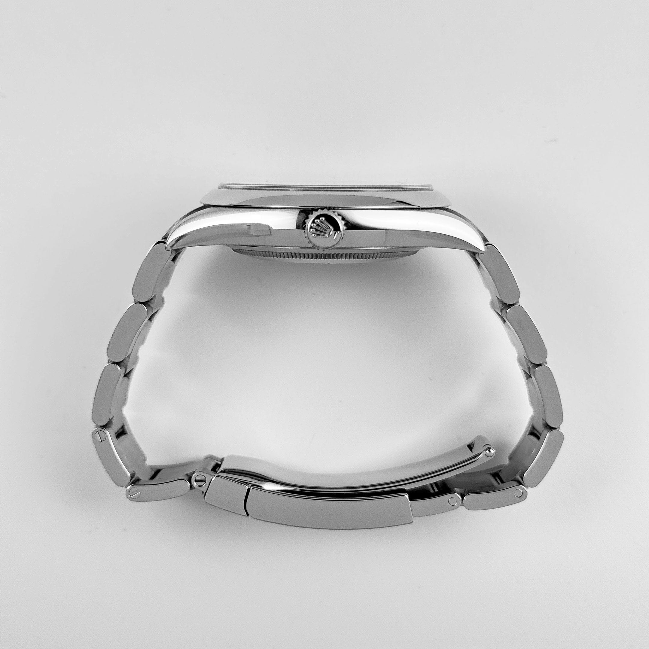 Rolex Oyster Perpetual 41 124300 Stainless Steel Coral Red Dial (2021)