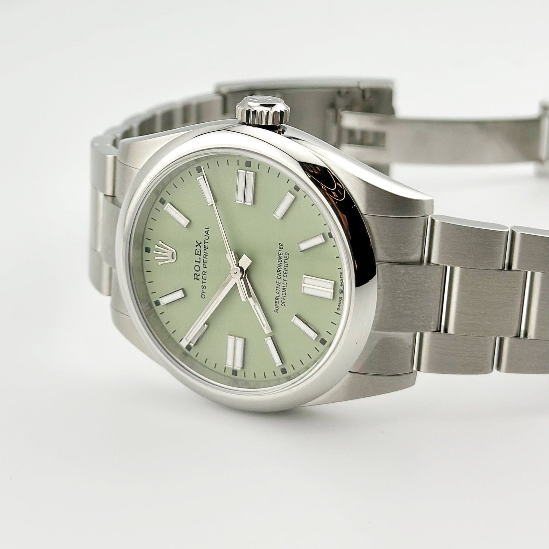 Rolex Oyster Perpetual 41 134300 Stainless Steel Pistachio Dial (2026)