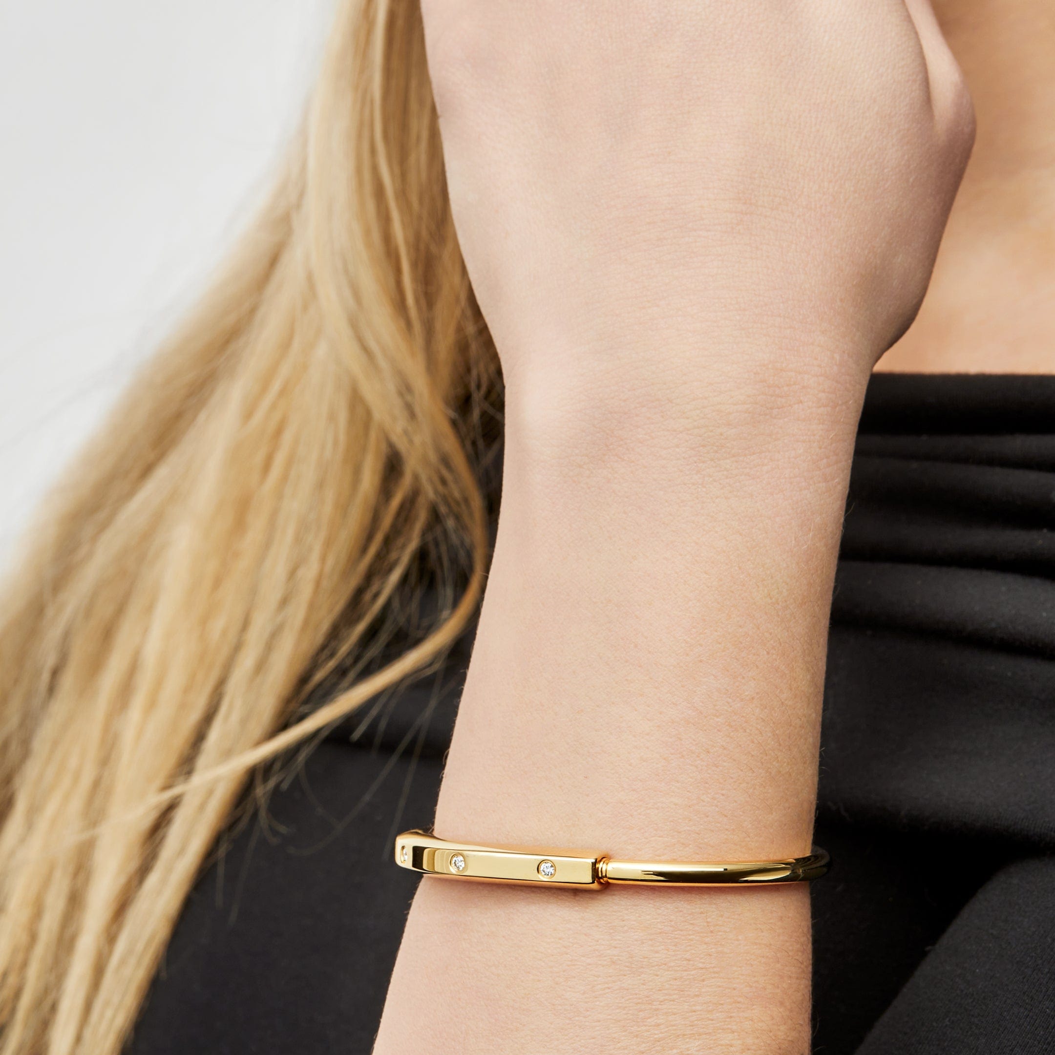 Tiffany & Co. Lock Bangle in Yellow Gold with Diamond Accents