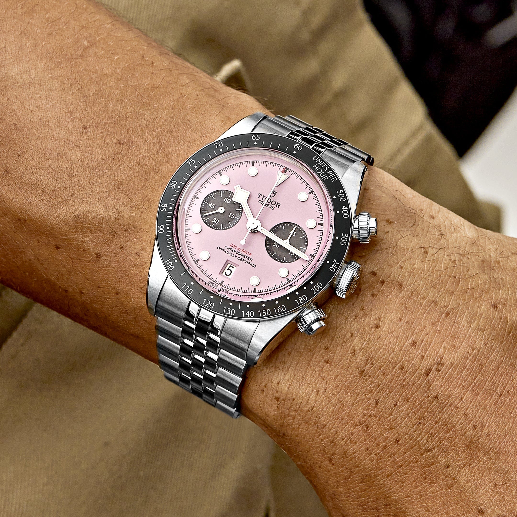 tudor-black-bay-chrono-79360n-0019-stainless-steel-pink-dial-2024-tudor-1202715856.jpg