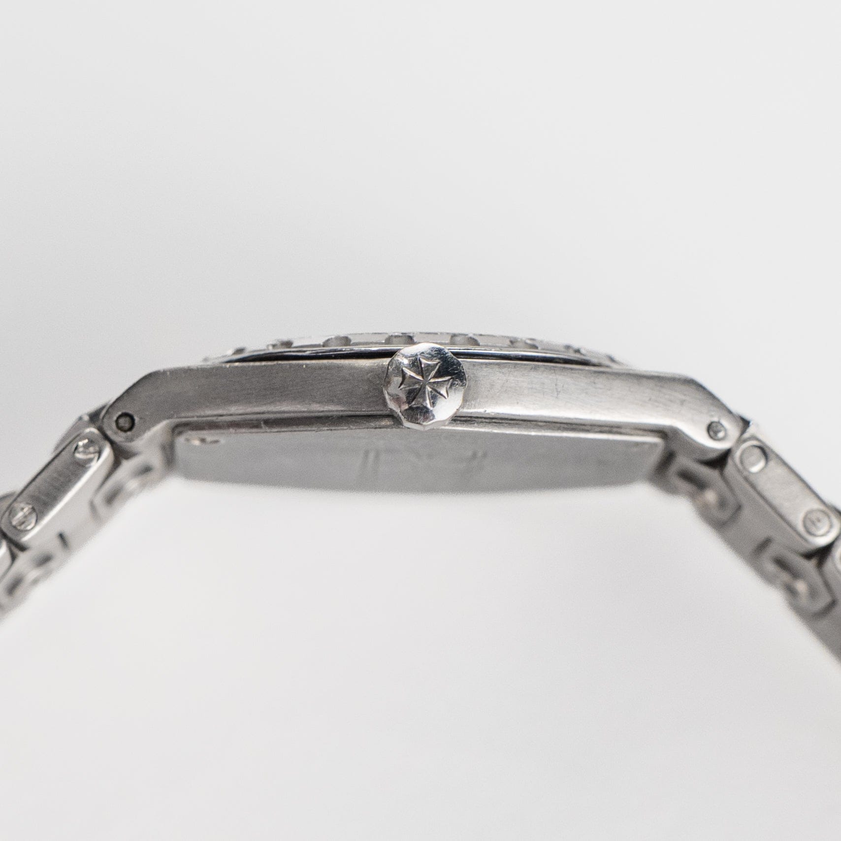 Vacheron Constantin '222' 60501 'Ladies' White Gold Diamond-Set Silver Dial Quartz