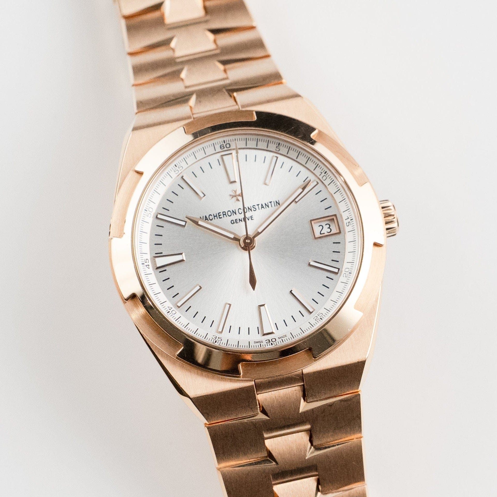 Vacheron Constantin Overseas 4500V/000R-B127 Rose Gold Silver Dial (2022)