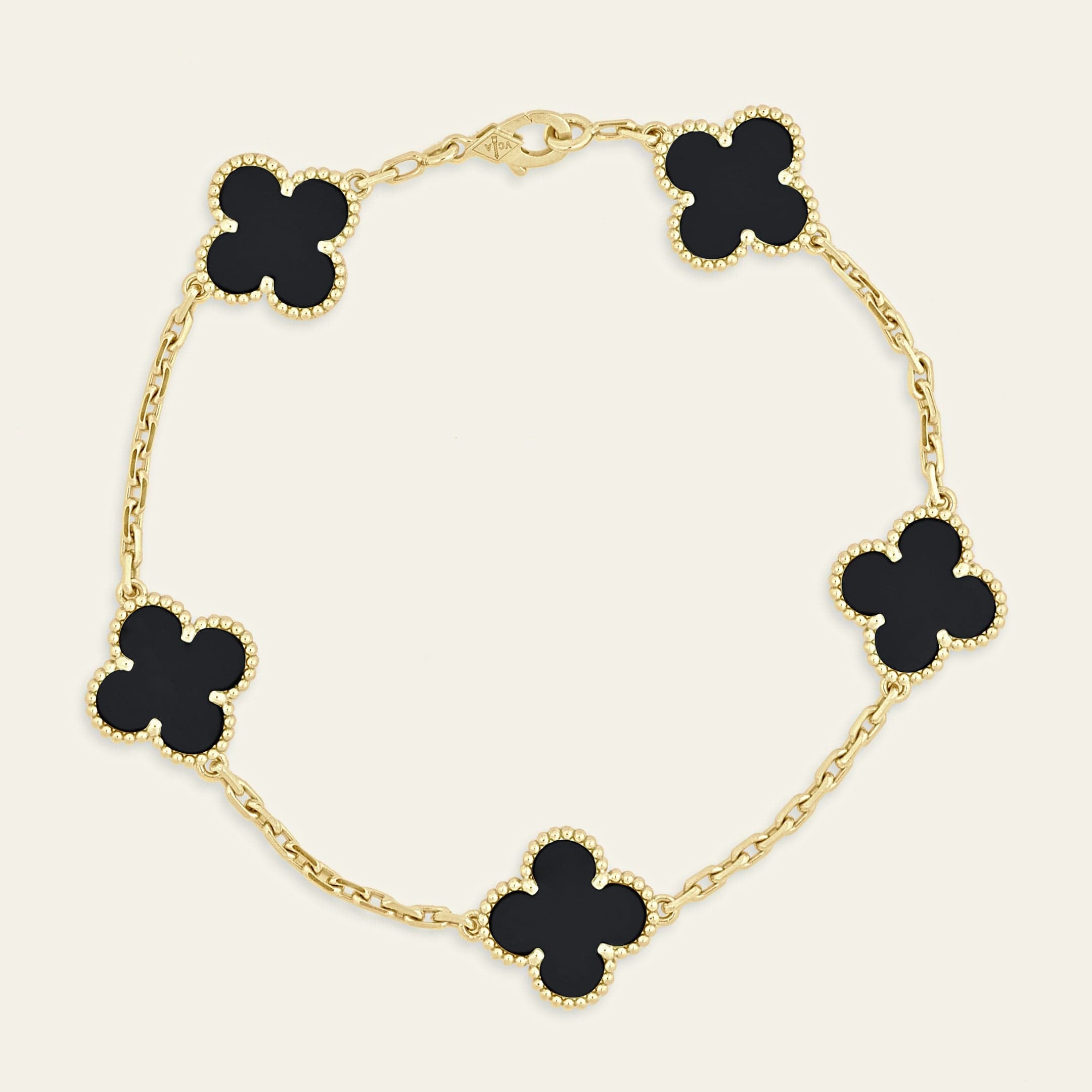 van-cleef-arpels-vintage-alhambra-bracelet-5-motifs-onyx-van-cleef-arpels-1160934340.jpg